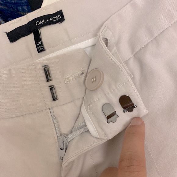 Oak and Fort Shorts Size 28 - Picture 4 of 4